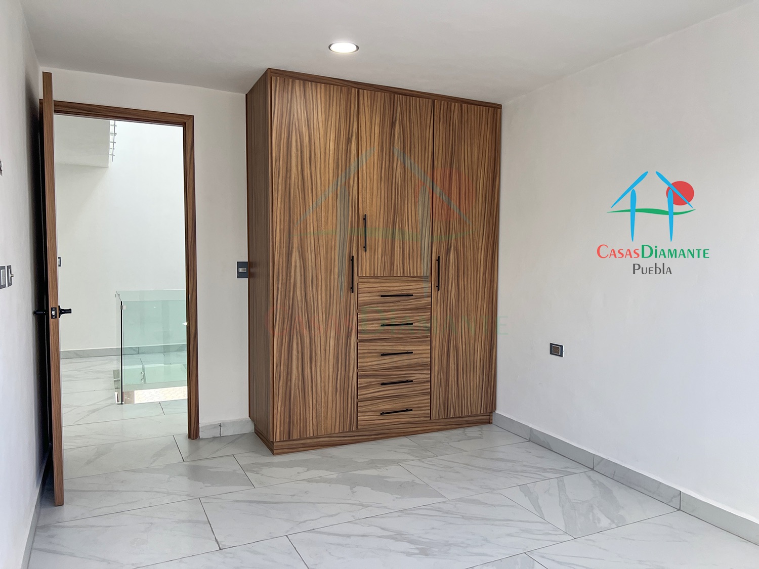 Parque Aguascalientes Casa Palma E - Recámara uno 4